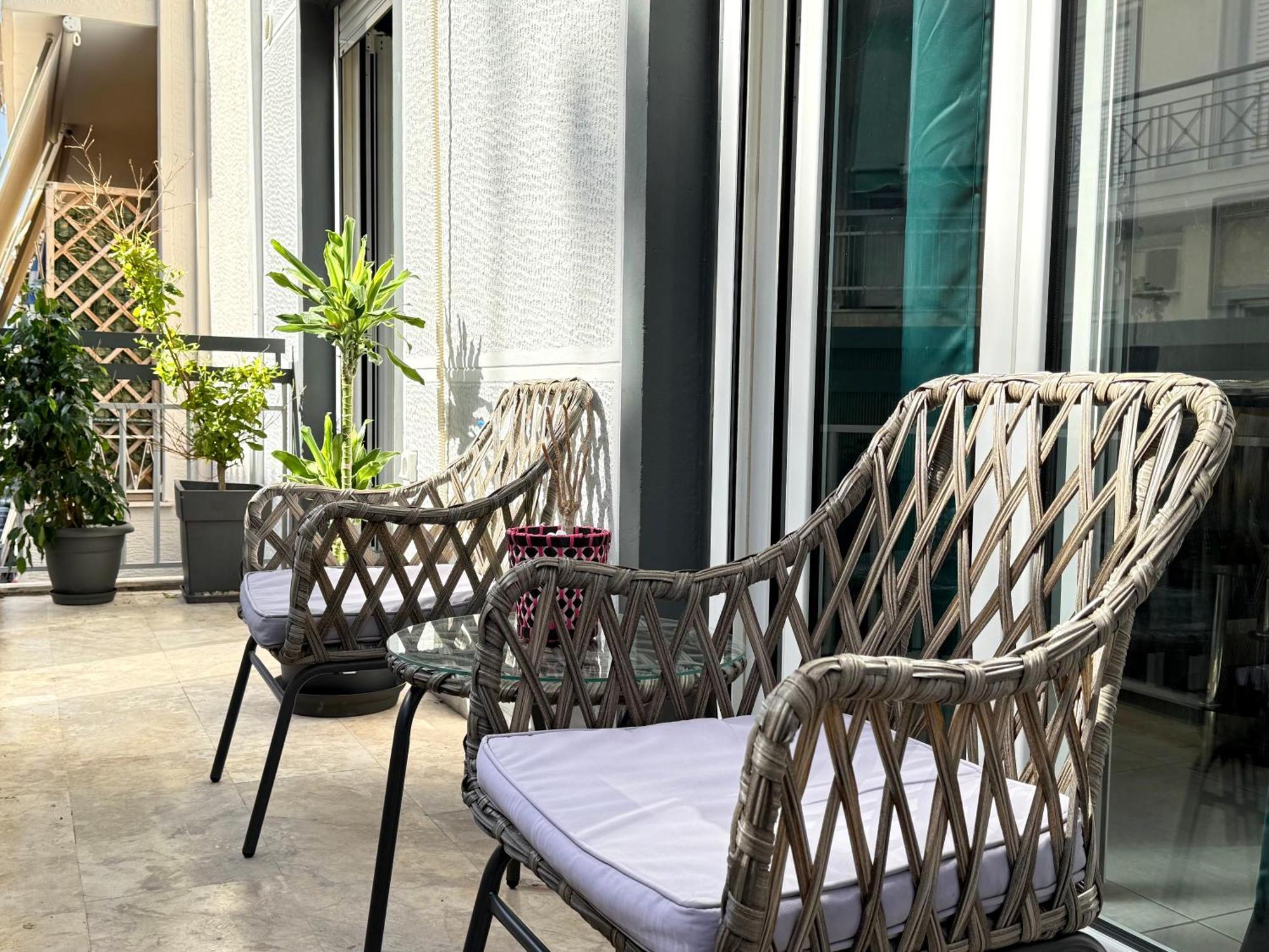 P&P Boutique Apartments Athen Eksteriør billede
