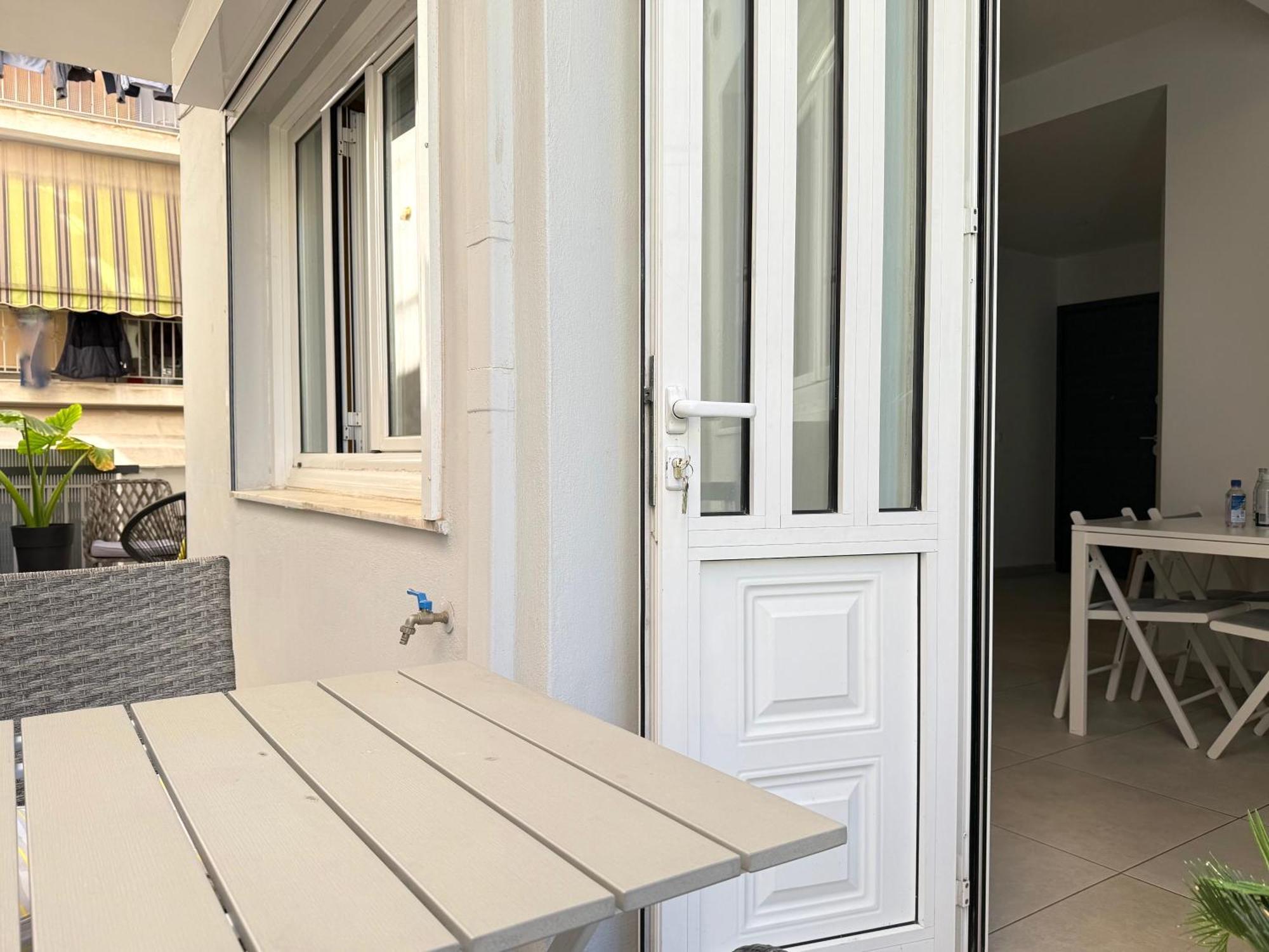 P&P Boutique Apartments Athen Eksteriør billede